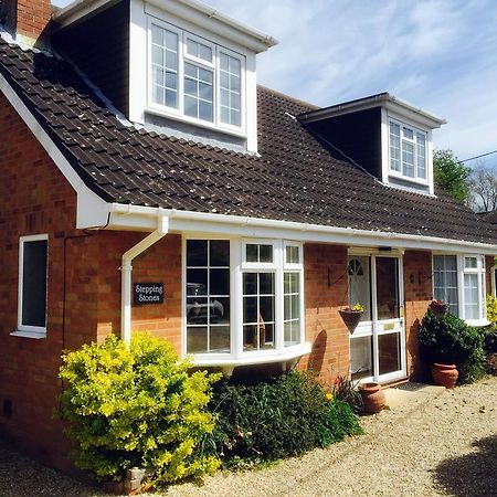 Stepping Stones B&B Lymington Exterior photo