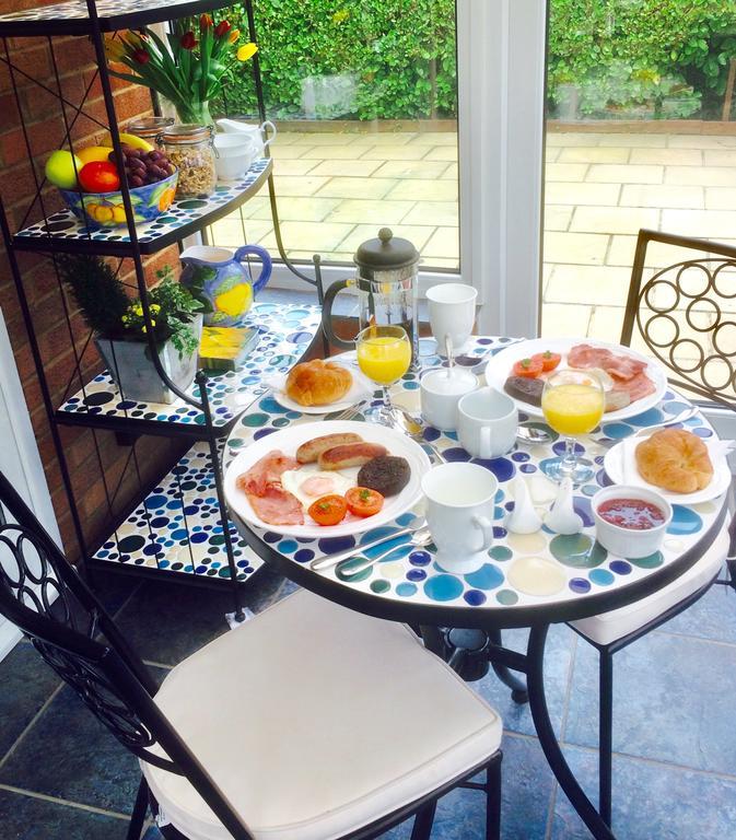 Stepping Stones B&B Lymington Exterior photo